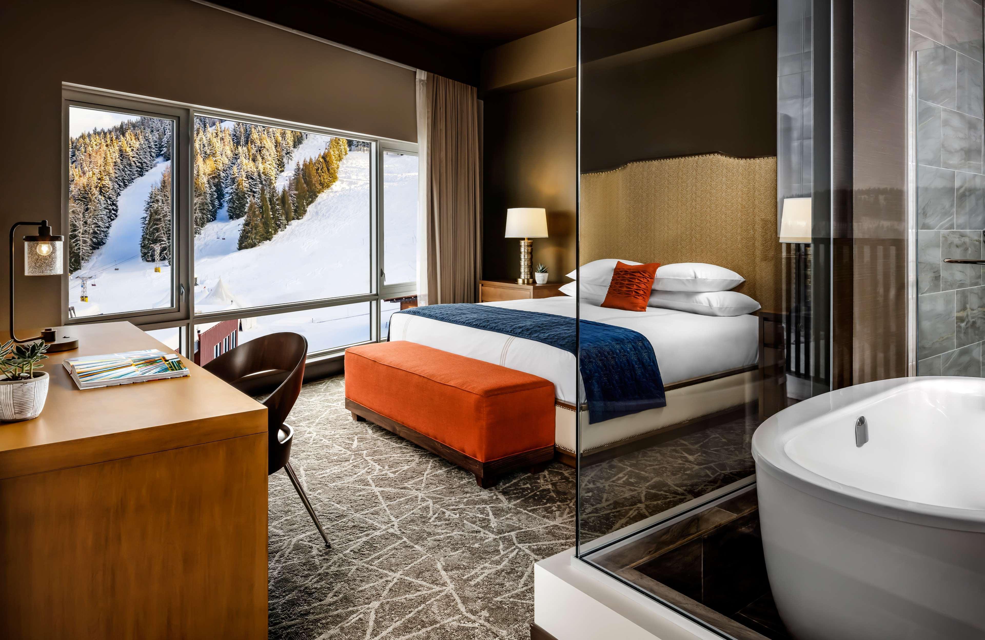 The Josie Hotel, Autograph Collection Hotel